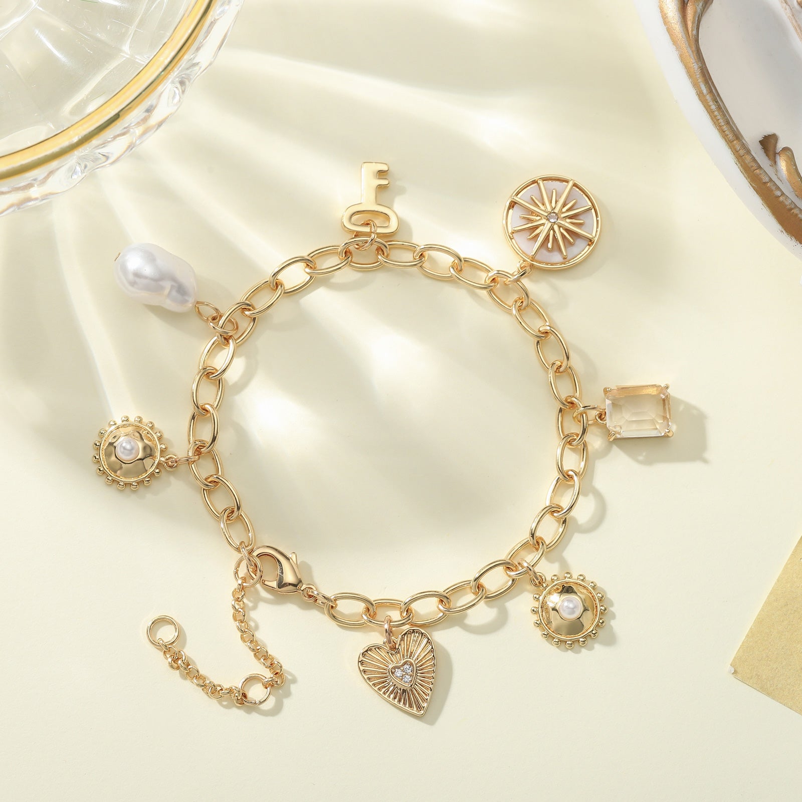 IMG_6991-1_63fb02fb-71df-40ce-b79e-3a677021a4f5